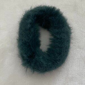 Hair tie / scrunchie